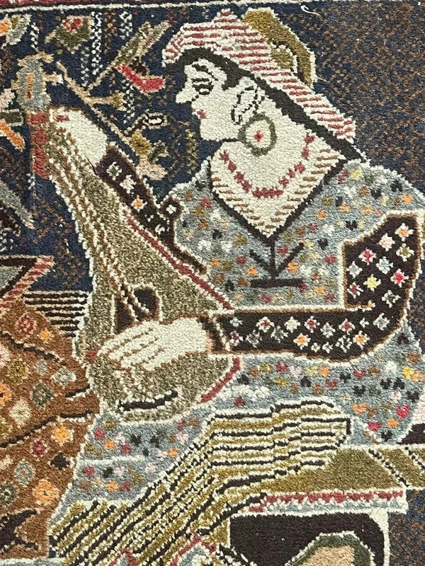 Vintage Persian Pictorial Rug 188 x 120 cm — photograph 2