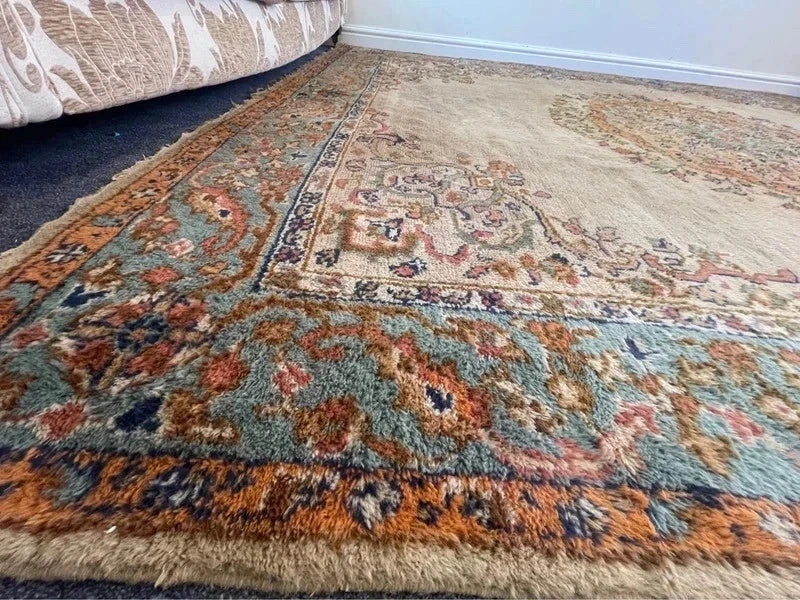Large vintage Hand Knotted Wool Rug 293 x 246 cm – Traditional Medallion Persian Style — photograph 5