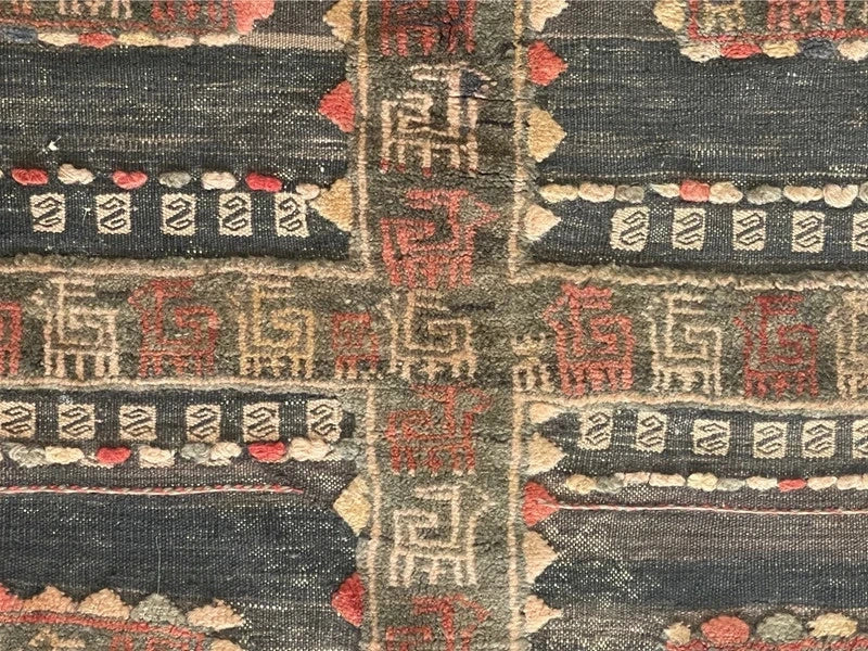 Very Old Tribal Turkmen Sofreh Rug 140x130cm Handmade Animal Motif Textile — photograph 7