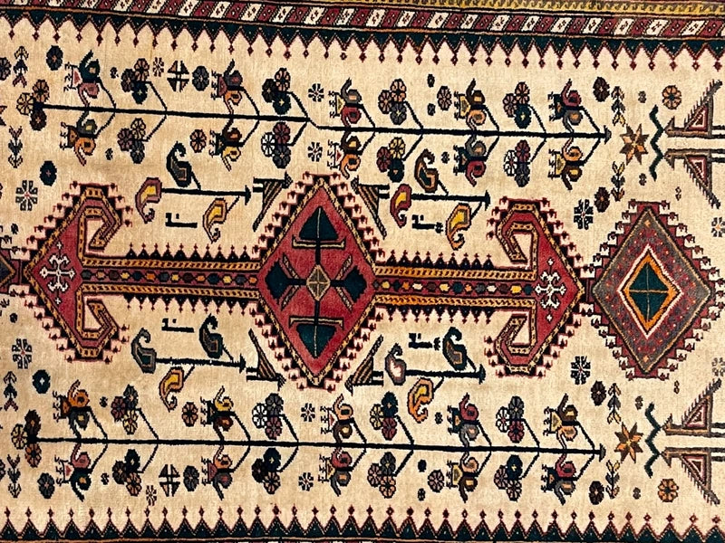 Hand-knotted wool tribal rug 148 x 100 cm – ivory & red geometric (Persian style) — photograph 5