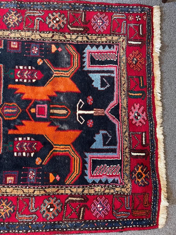 Vintage Persian Hamadan Rug – 140 x 200 cm — photograph 6