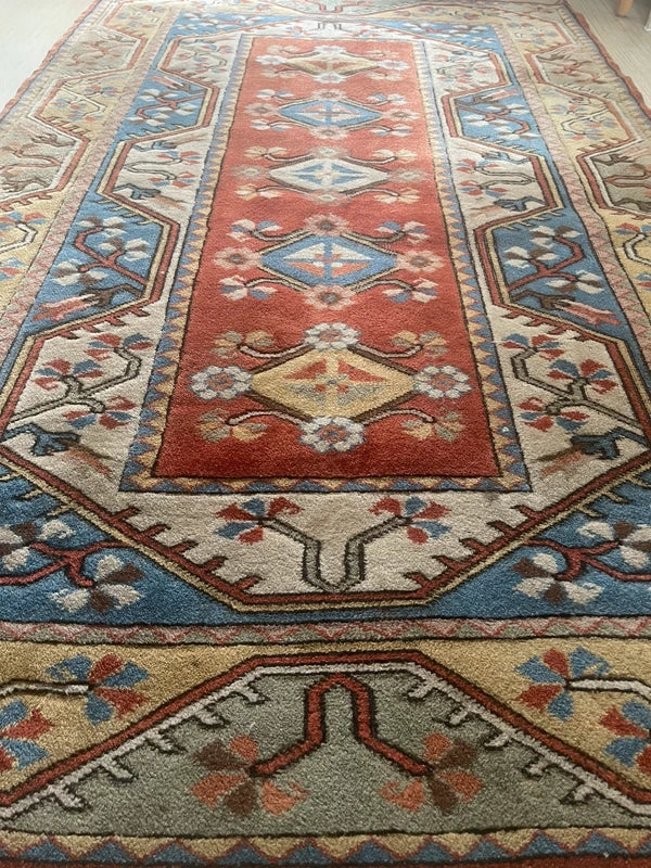 Handmade Turkish Milas Wool Rug 191 x 120 cm Vintage Style Anatolian Carpet — photograph 5