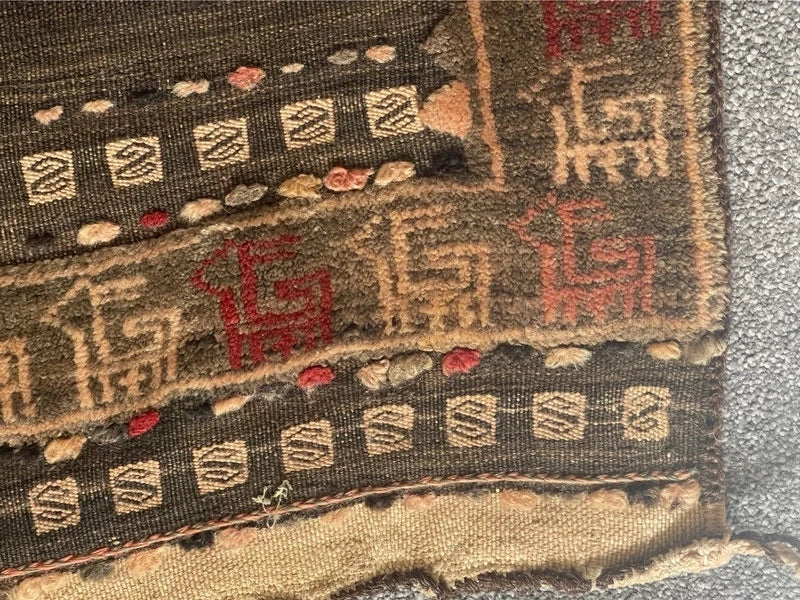 Very Old Tribal Turkmen Sofreh Rug 140x130cm Handmade Animal Motif Textile — photograph 11