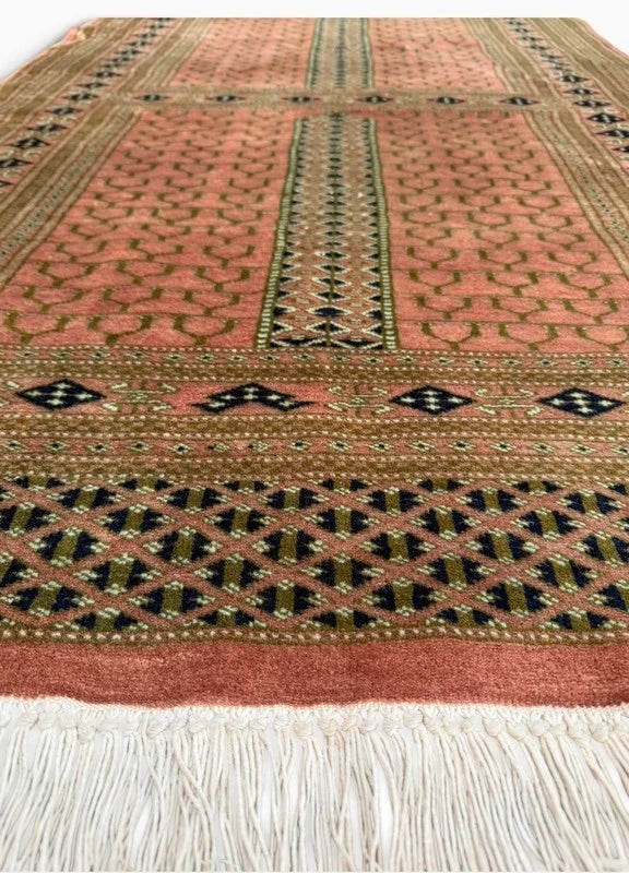 Hand Knotted Bokhara Rug 163x94cm Pink Salmon Oriental Wool Rug — photograph 1