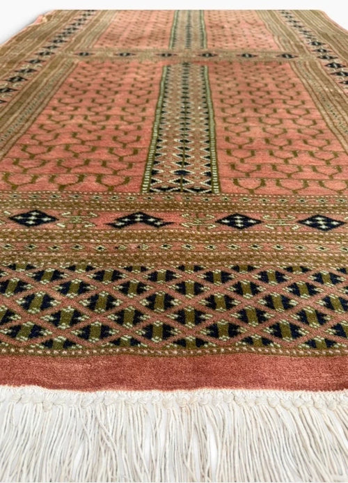 Hand Knotted Bokhara Rug 163x94cm Pink Salmon Oriental Wool Rug — photograph 1