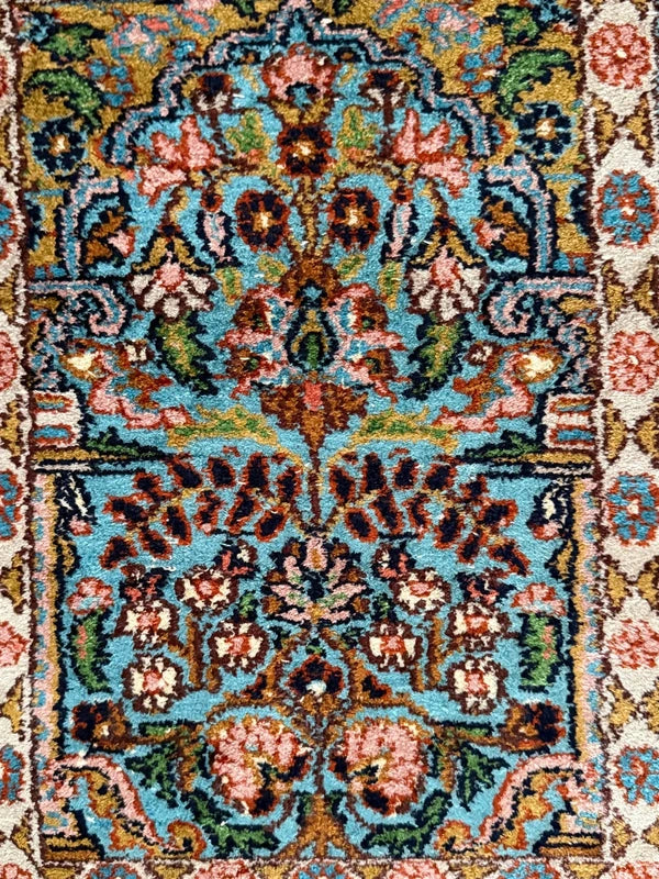 Hand Knotted Kashmir Silk Runner Rug 127x47cm – Tree of Life Floral Vintage — photograph 8