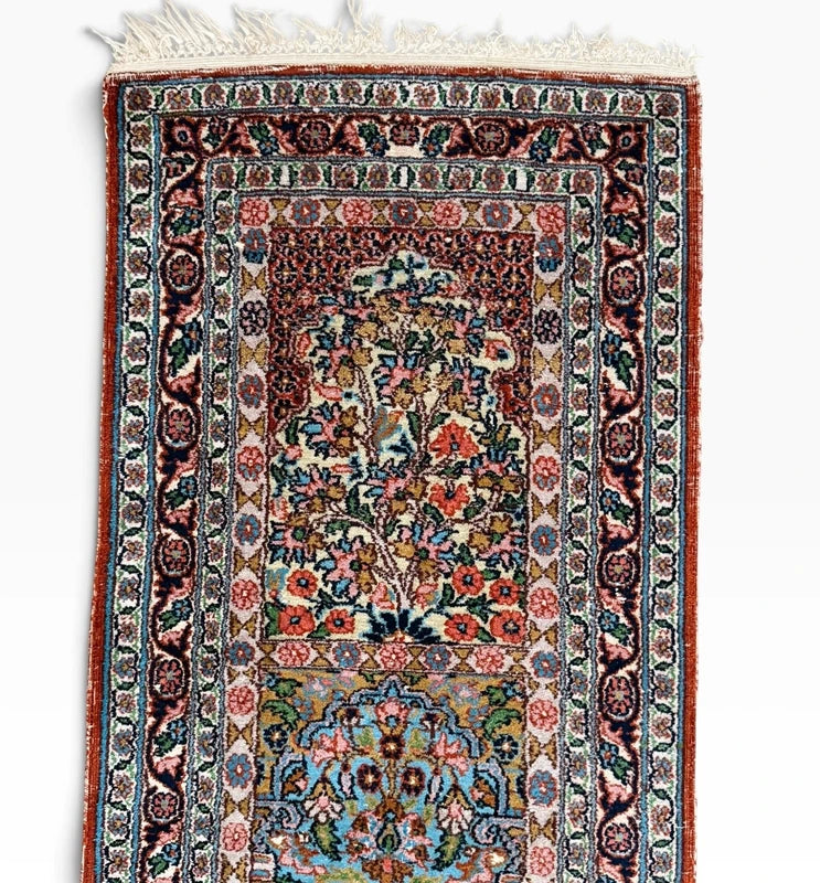 Hand Knotted Kashmir Silk Runner Rug 127x47cm – Tree of Life Floral Vintage — photograph 4