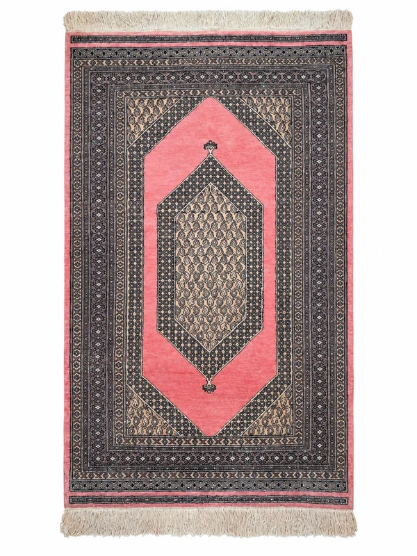 Vintage Hand Knotted 100% Wool Pakistan Rug 193 x 131 cm Pink — photograph 3