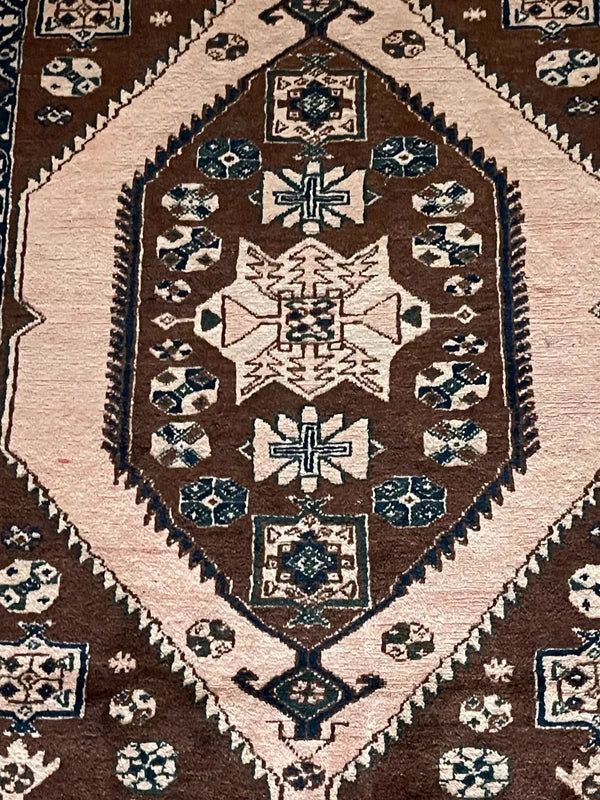 Vintage tribal Kazak-style rug – 200 x 144 cm – brown/ivory & navy — photograph 17