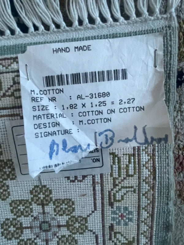 Handmade Cotton on Cotton Rug 125 x 182 cm — photograph 10