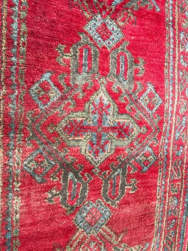 Vintage Eastern Anatolian Turkish Hand-Knotted Wool Runner Rug 351 x 91 cm — photograph 19