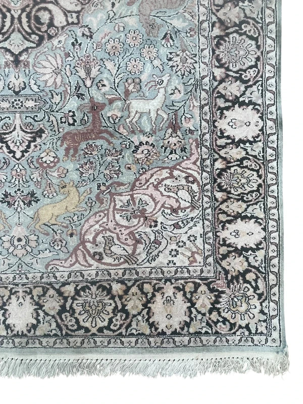 Hand-Knotted Silk Persian Style Rug – Hunting Design – 183 × 125 cm — photograph 8