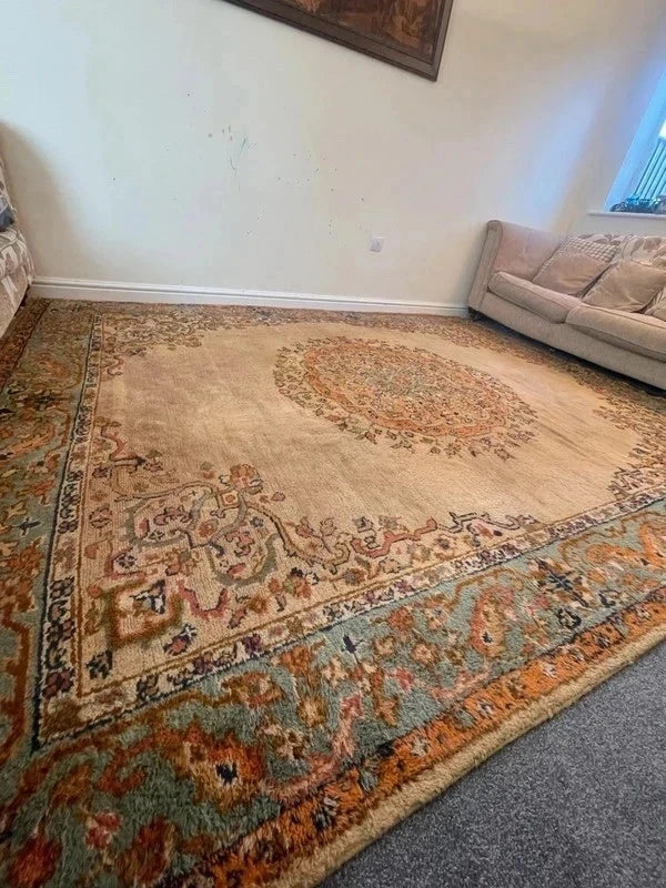 Large vintage Hand Knotted Wool Rug 293 x 246 cm – Traditional Medallion Persian Style — photograph 1