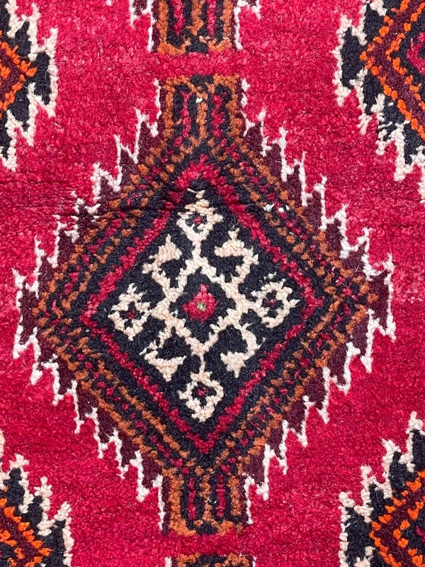 Beautiful handmade tribal wool rug, approx 178 x 100 cm — photograph 11