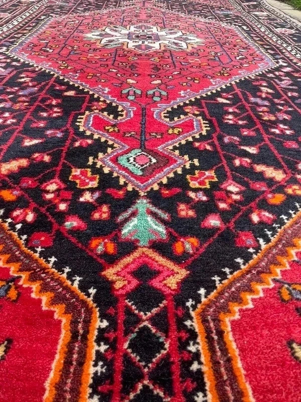Vintage Hand-Knotted Persian Wool Rug – Large Red Medallion Carpet 148 x 247 cm — photograph 5