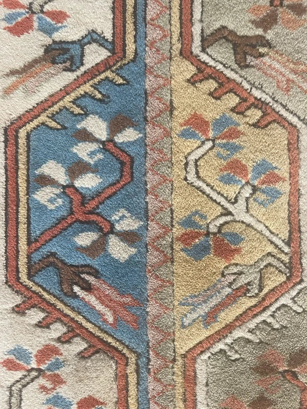 Handmade Turkish Milas Wool Rug 191 x 120 cm Vintage Style Anatolian Carpet — photograph 4