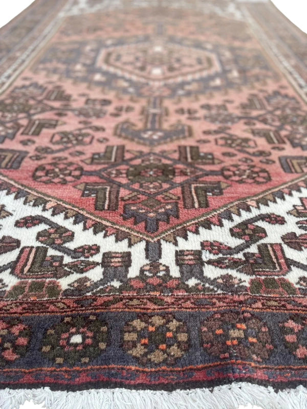 Vintage Persian Hamadan Rug 196x125cm Hand Knotted Wool Pink Tribal Carpet — photograph 2