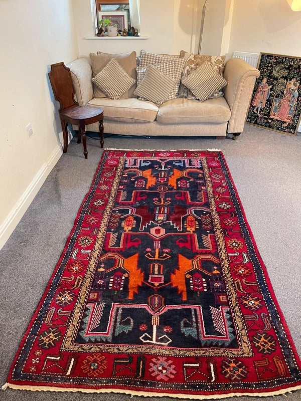 Vintage Persian Hamadan Rug – 140 x 200 cm — photograph 9