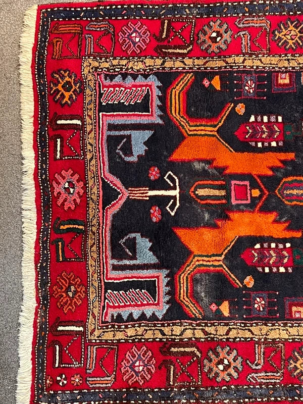 Vintage Persian Hamadan Rug – 140 x 200 cm — photograph 12