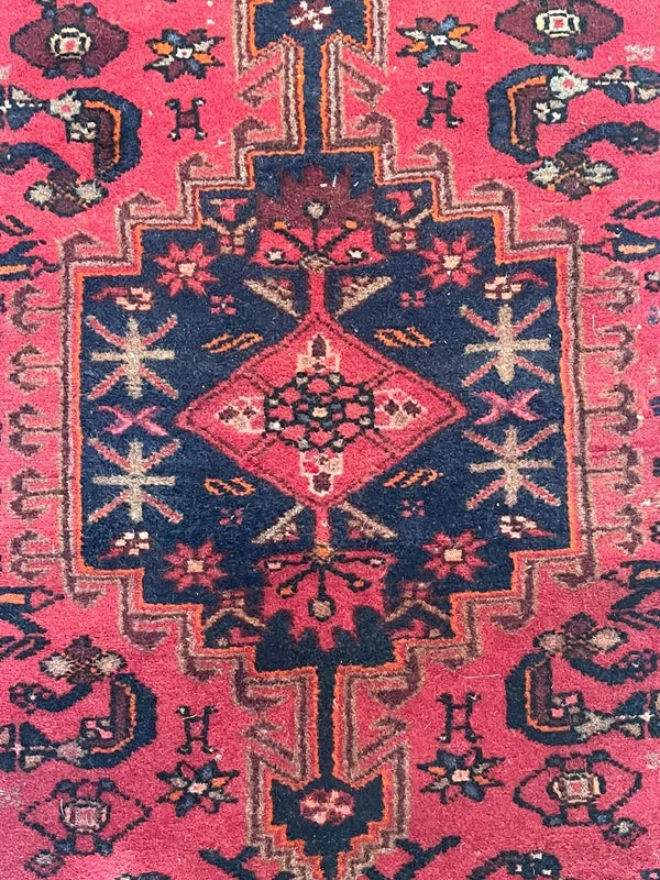 Hand knotted vintage Anatolian style wool rug 154 x 98 cm — photograph 6