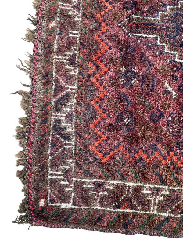 Vintage Hand Knotted Persian Hamadan Rug 178 × 108 cm | Iranian Tribal Wool Carpet | Made in Iran — photograph 6