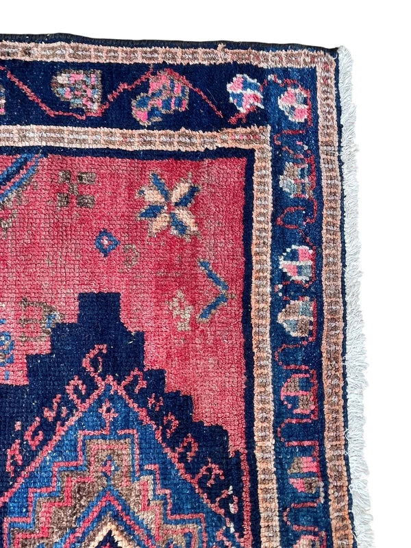 Vintage Hand-Knotted Persian Hamadan Rug – 196 × 127 cm — photograph 7