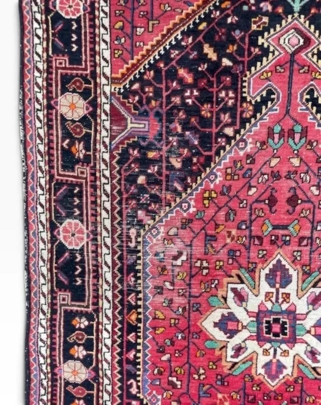 Vintage Hand-Knotted Persian Wool Rug – Large Red Medallion Carpet 148 x 247 cm — photograph 8