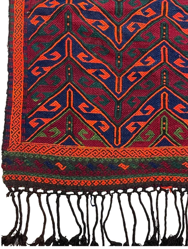 Handwoven kilim / soumak style rug – bold chevron – 155 × 133 cm – orange/blue/green — photograph 7