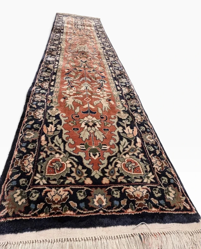 Handmade Chinese Silk Pile Runner Rug 164x35cm Tree of Life Vintage — photograph 2