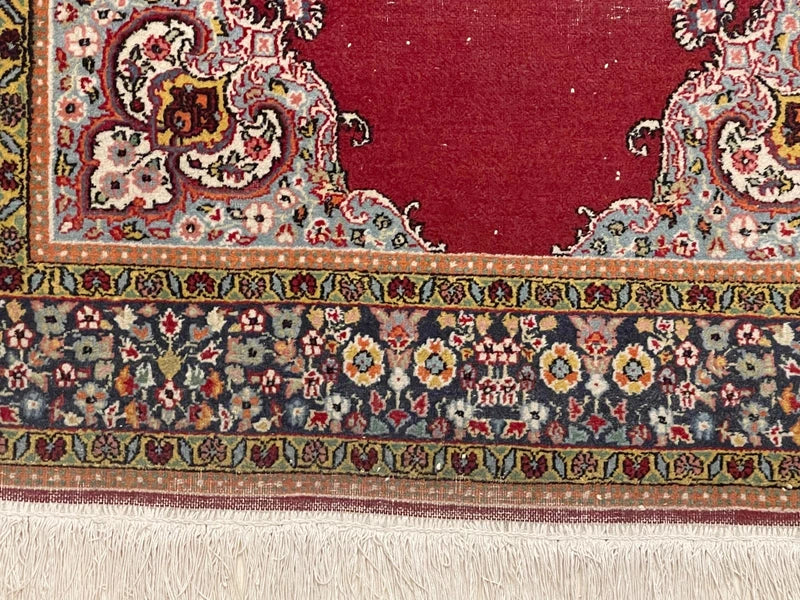 Hand-Knotted Vintage Persian Style Rug 157 x 91 cm | Red Medallion | Wool on Cotton — photograph 10