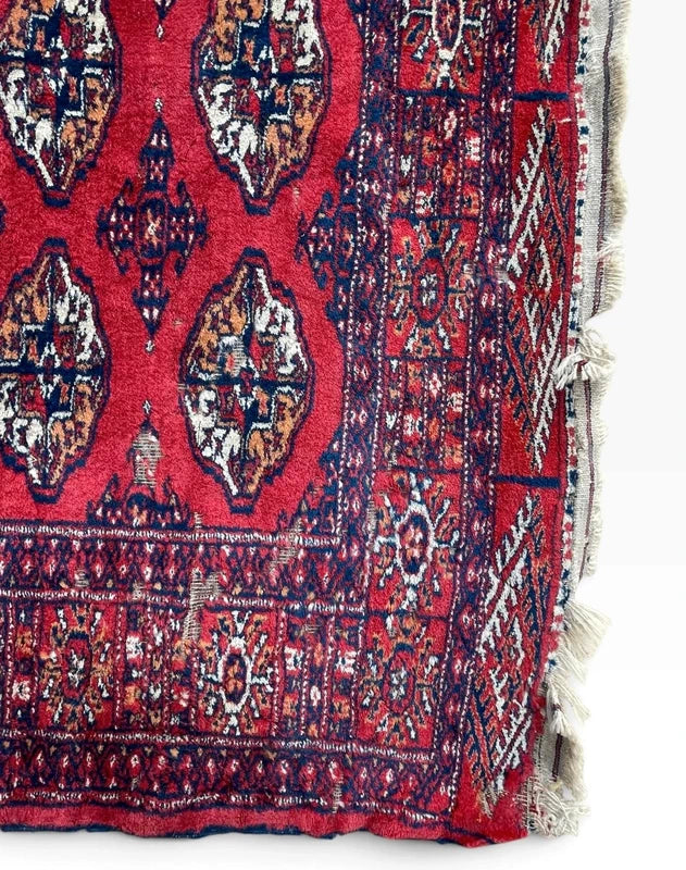 Vintage Hand Knotted Turkmen Bokhara Wool Rug 200 x 140 cm — photograph 9