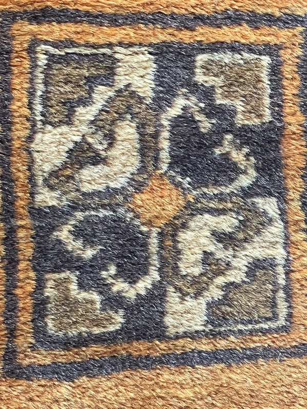 Small handmade Bokhara rug, approx. 139 x 85 cm. — photograph 13