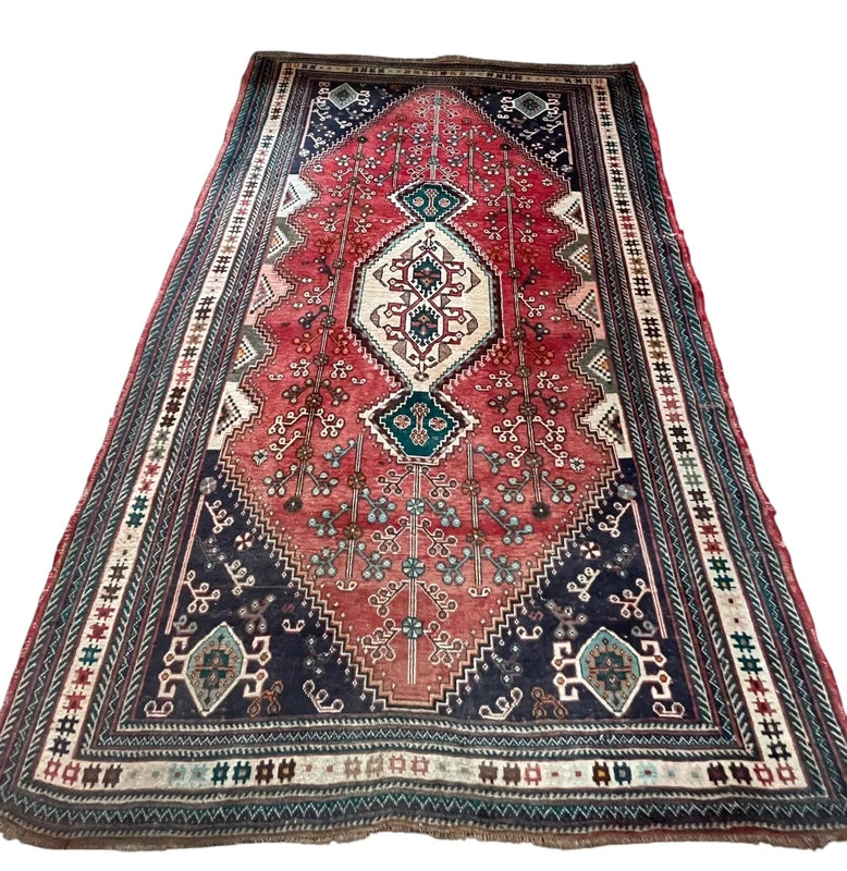 Hand Knotted Persian Tribal Rug 240 x 180 cm – Large Wool Rug — photograph 4