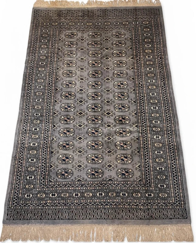 Hand knotted Bokhara style wool rug 130 x 187 cm grey vintage rug — photograph 3