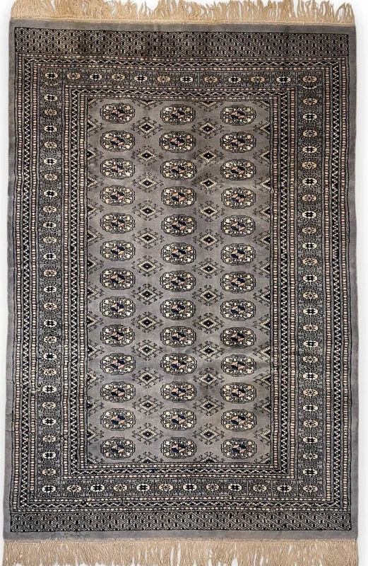 Hand knotted Bokhara style wool rug 130 x 187 cm grey vintage rug — photograph 1