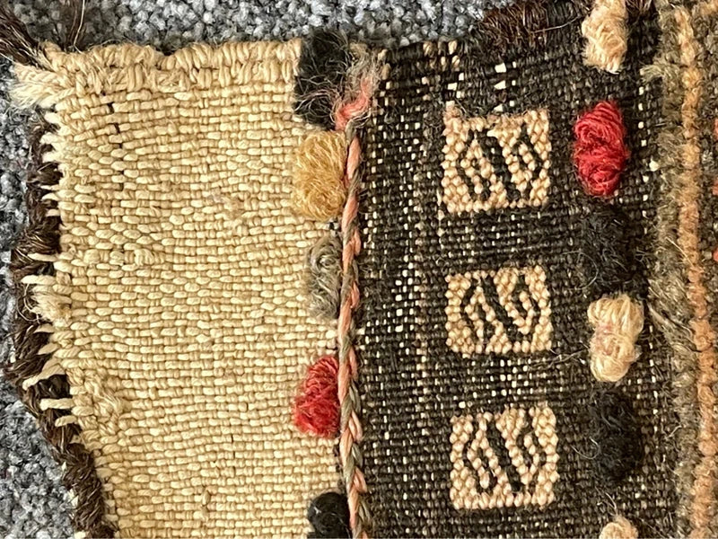 Very Old Tribal Turkmen Sofreh Rug 140x130cm Handmade Animal Motif Textile — photograph 10