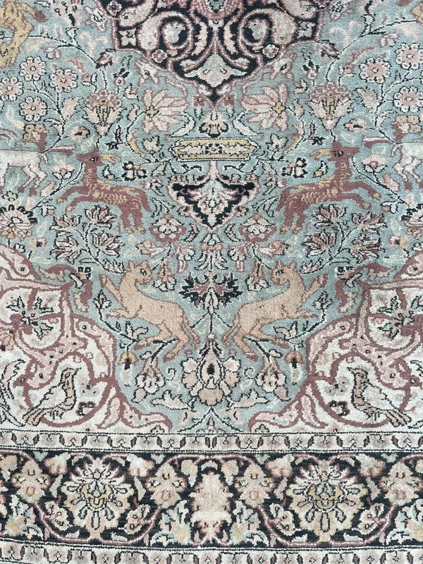 Hand-Knotted Silk Persian Style Rug – Hunting Design – 183 × 125 cm — photograph 17