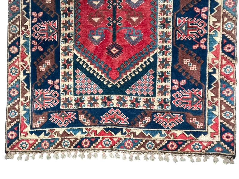 Vintage Hand Knotted Tribal Rug 246 x 141 cm Wool — photograph 13