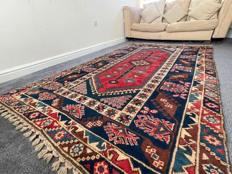 Vintage Hand Knotted Tribal Rug 246 x 141 cm Wool — photograph 3