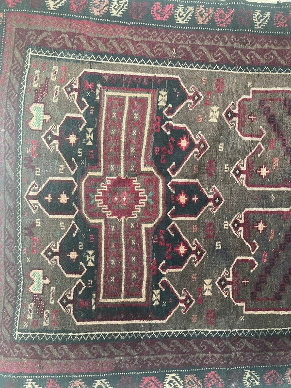 Vintage Hand Knotted Tribal Rug 162 x 99 cm Dark Afghan Baluch Style — photograph 8
