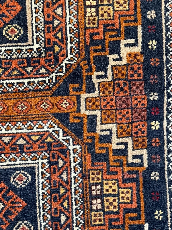 Vintage hand-knotted tribal rug 154 x 86 cm Afghan style geometric wool rug — photograph 6