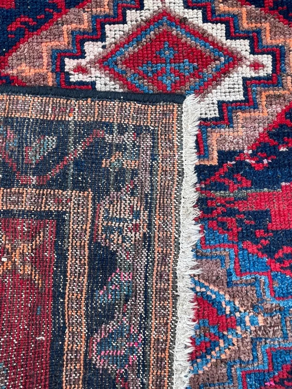 Vintage Hand-Knotted Persian Hamadan Rug – 196 × 127 cm — photograph 18