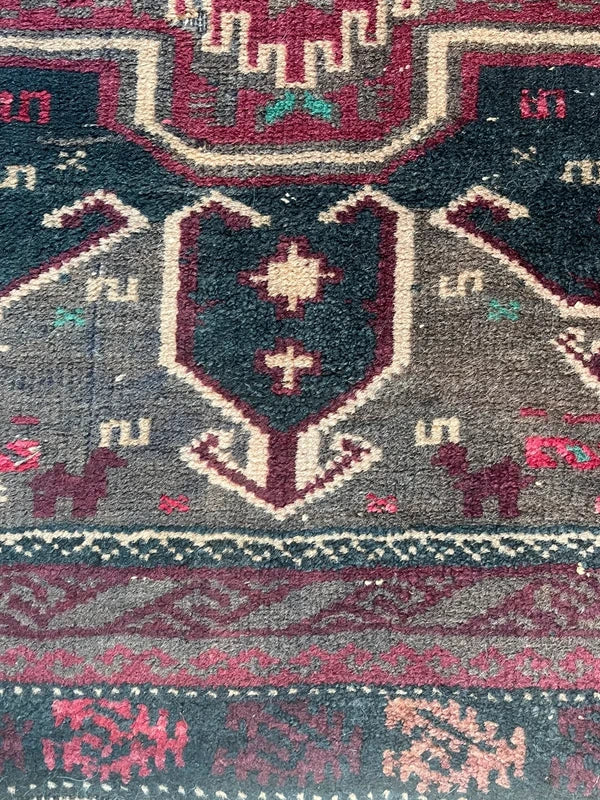 Vintage Hand Knotted Tribal Rug 162 x 99 cm Dark Afghan Baluch Style — photograph 13