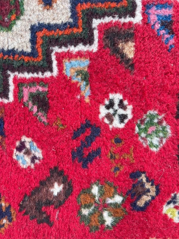 Small Hand Knotted Persian Tribal Rug 132x75cm Wool Qashqai Style — photograph 8