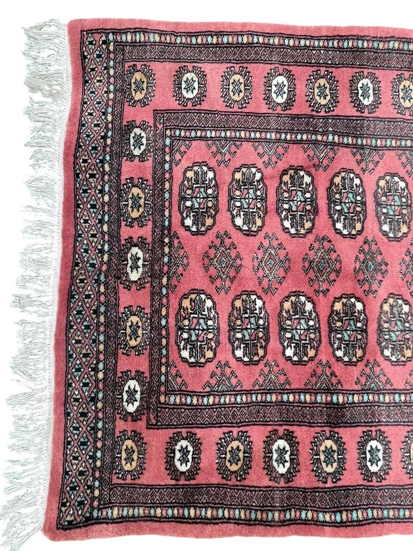 Hand Knotted Bokhara Rug 155x93cm — photograph 5