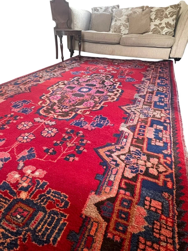 Large Handmade Persian Heriz Style Rug 303 x 159 cm Red Blue Wool Carpet — photograph 1