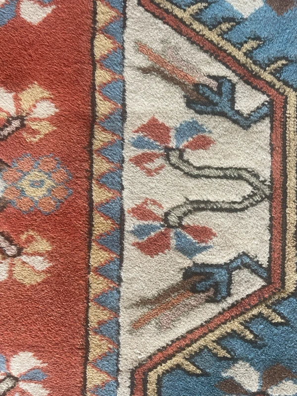 Handmade Turkish Milas Wool Rug 191 x 120 cm Vintage Style Anatolian Carpet — photograph 2
