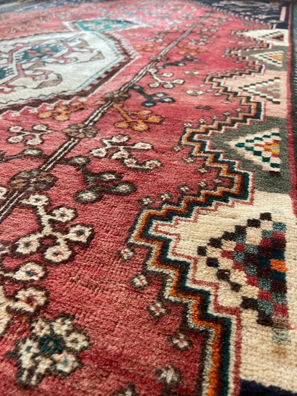 Hand Knotted Persian Tribal Rug 240 x 180 cm – Large Wool Rug — photograph 15