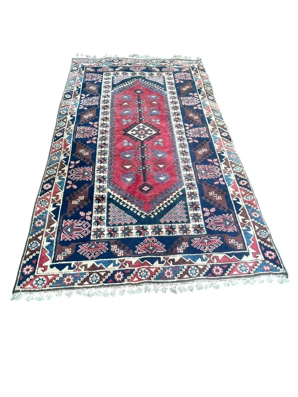 Vintage Hand Knotted Tribal Rug 246 x 141 cm Wool — photograph 5
