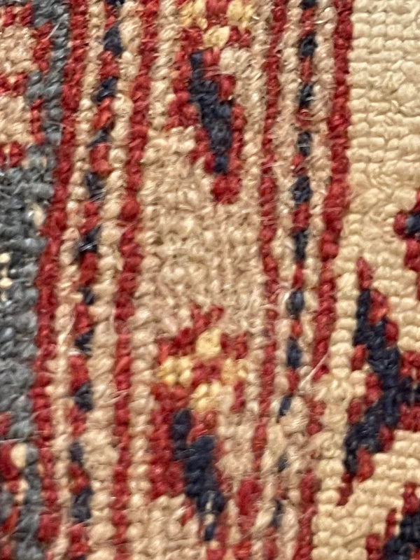 Hand-knotted wool rug with silk highlights – neutral geometric medallions – 184 × 122 cm — photograph 16